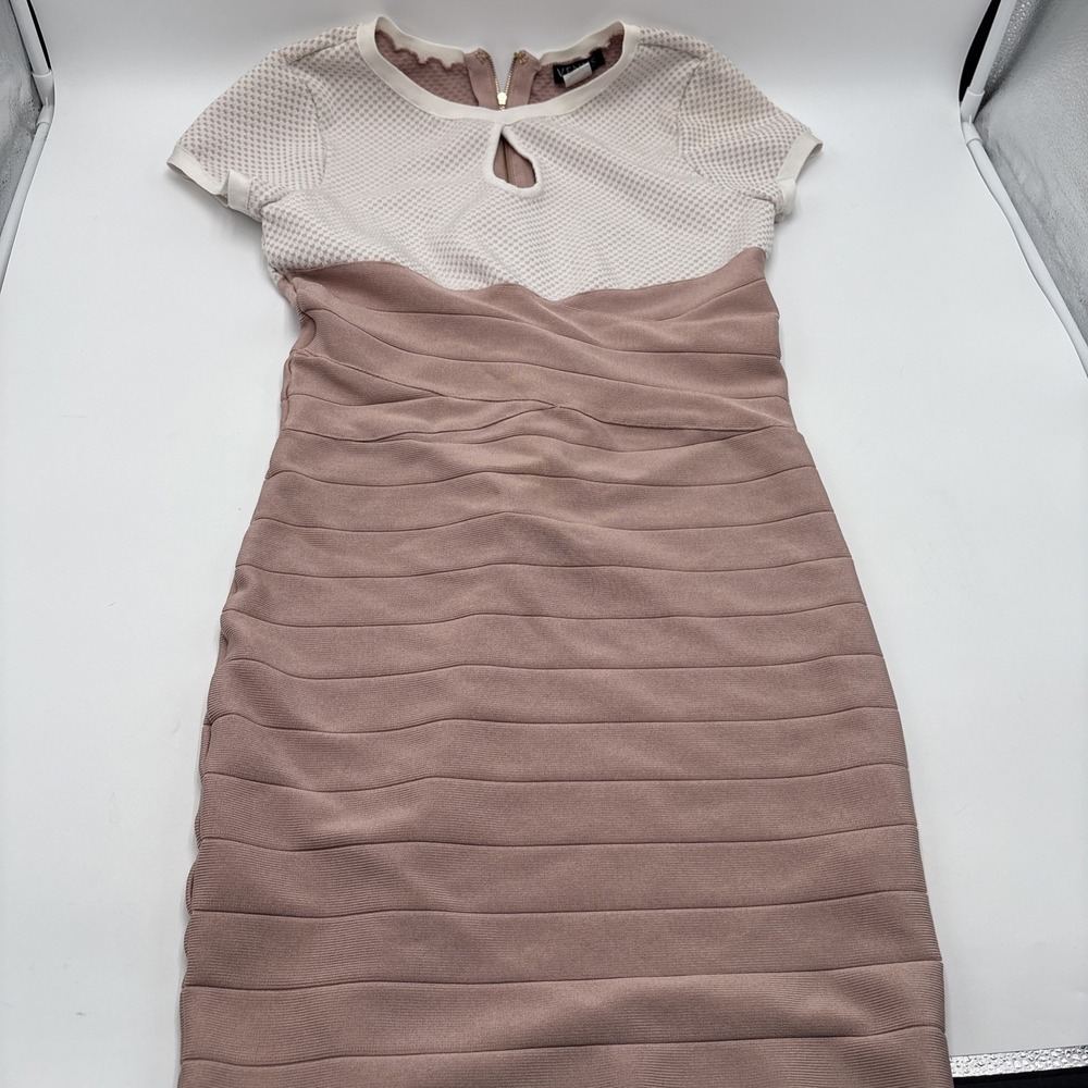Venus Womens Dress Laci Size Large Taupe Short Sleeve Knee Length Zipper Back